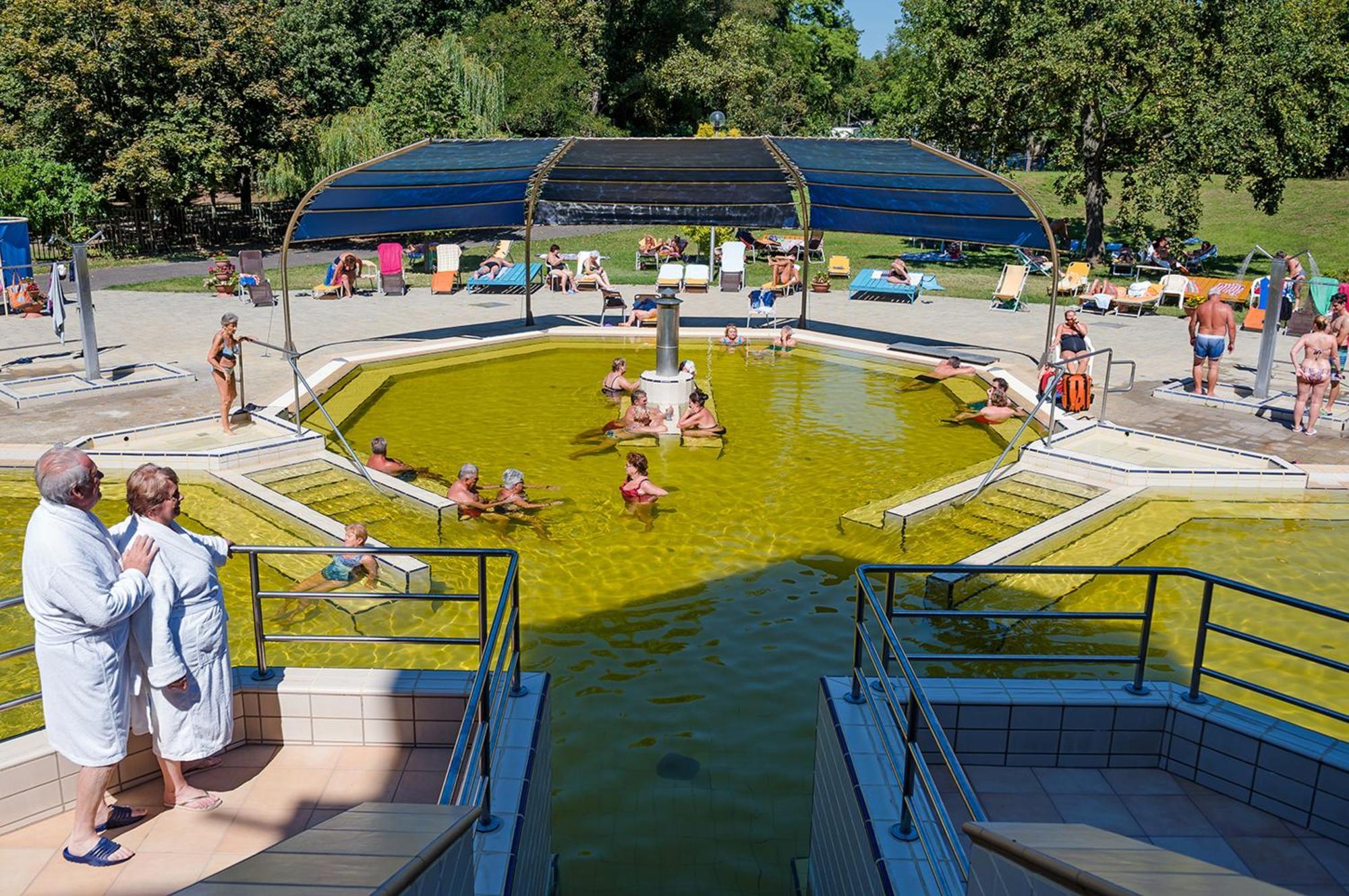 Aquaticum Debrecen Termal & Wellness Hotel Exterior photo